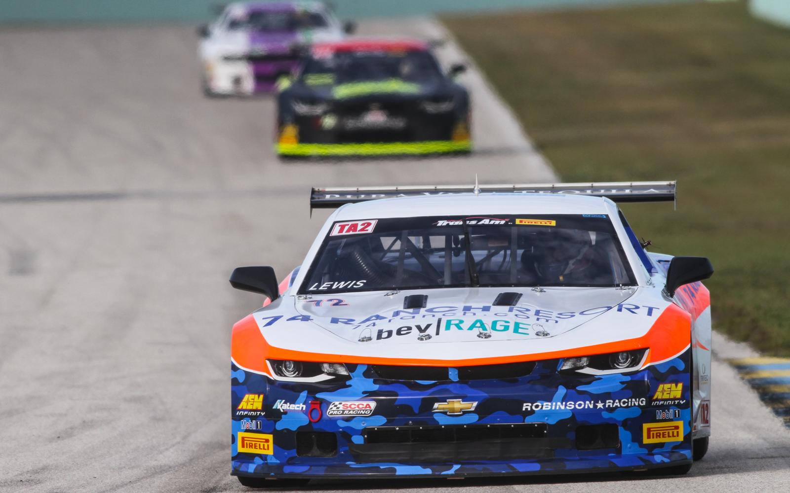 Lewis and Ruman pace first practice sessions at Homestead-Miami